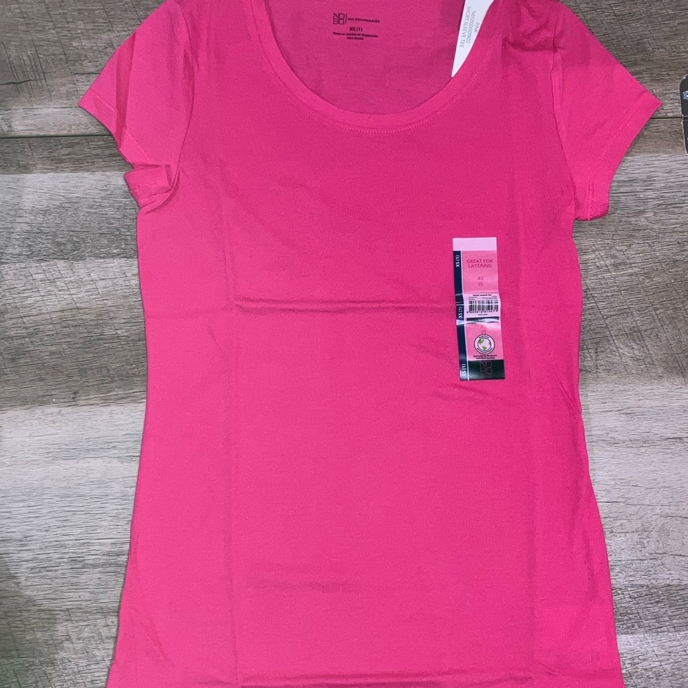 Women's Short Sleeve Tee - Multiple Sizes